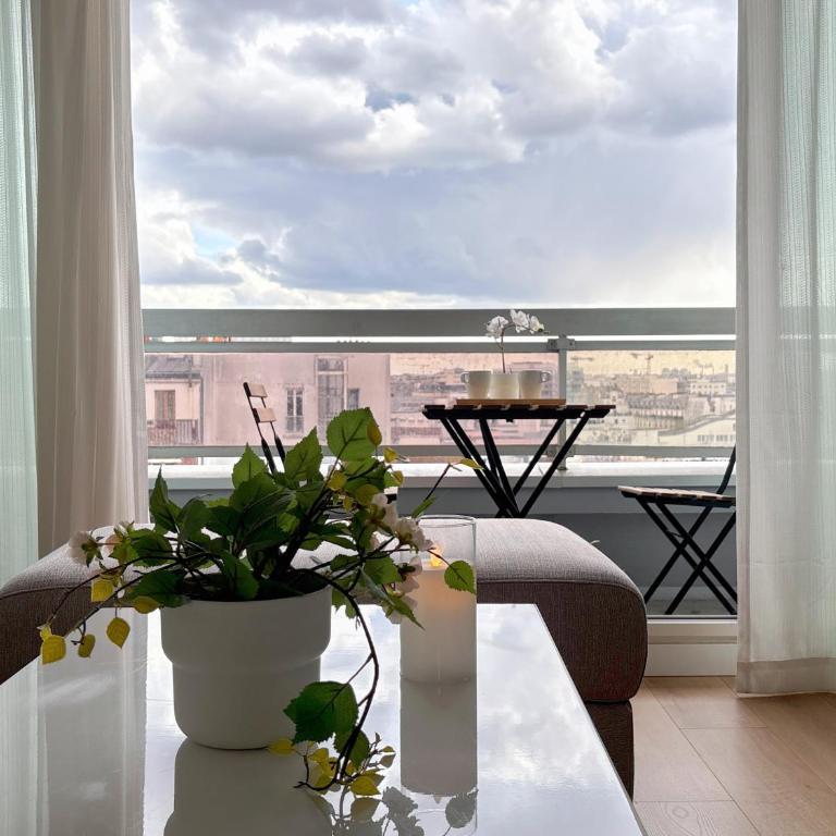 Dans le 19ème de Paris avec vue sur toute la ville - Appartement 2 Chambres - 8