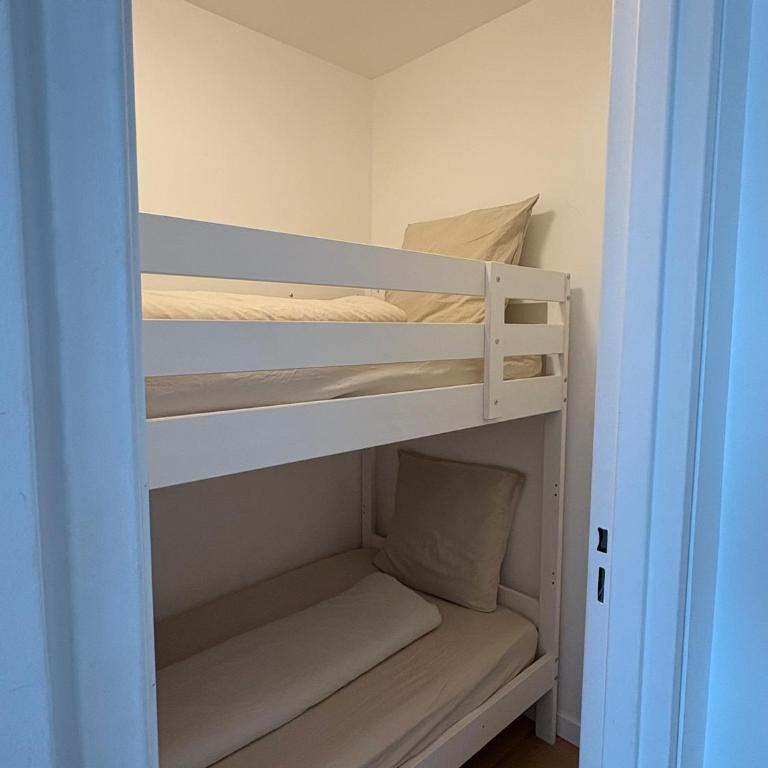 Dans le 19ème de Paris avec vue sur toute la ville - Appartement 2 Chambres - 14