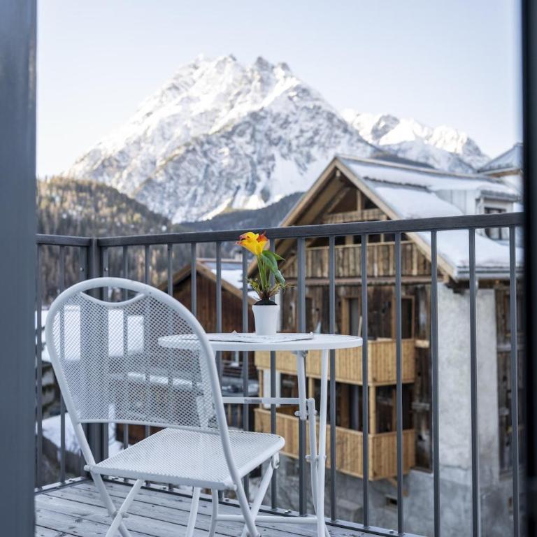 Chasa Stradun 203A - Apartment mit Balkon - 25
