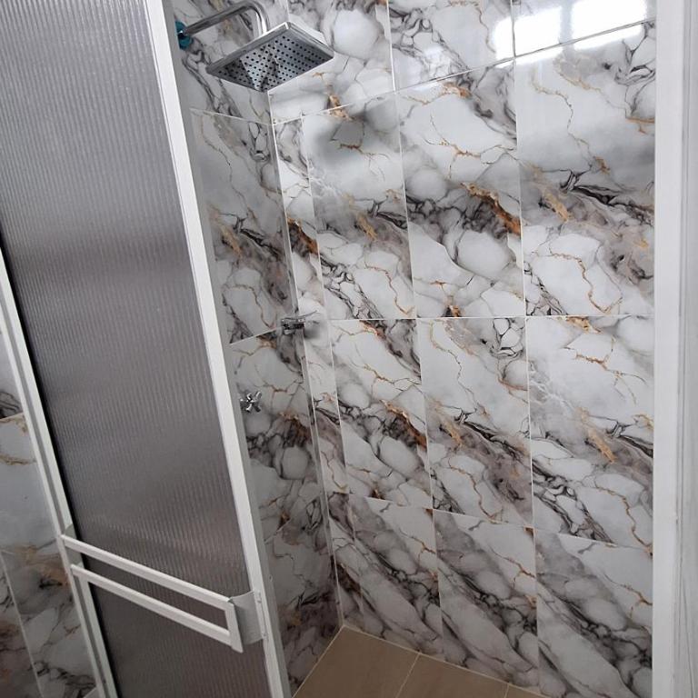 Edificio Torre - Habitación Doble con baño privado - 4