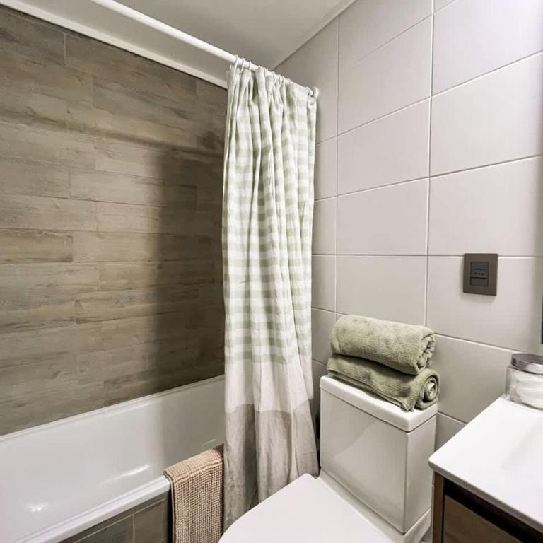 BUHO - Studio Santa Elvira - Home Office Laundry - Apartment - 14