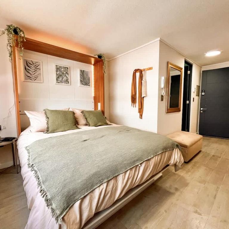 BUHO - Studio Santa Elvira - Home Office Laundry - Apartment - 1
