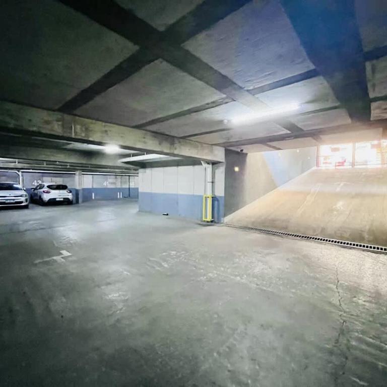 BUHO - Urban Artistic Santa Elvira - Parking Wifi - Apartment - 37