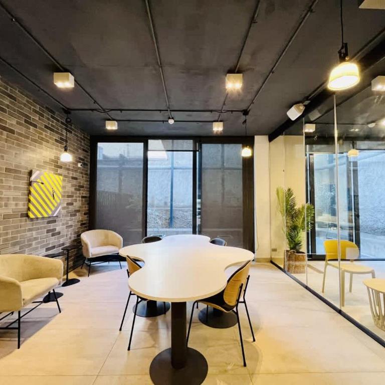 BUHO - Studio Morande - Cowork Laundry Pool Wifi - Apartment - 2