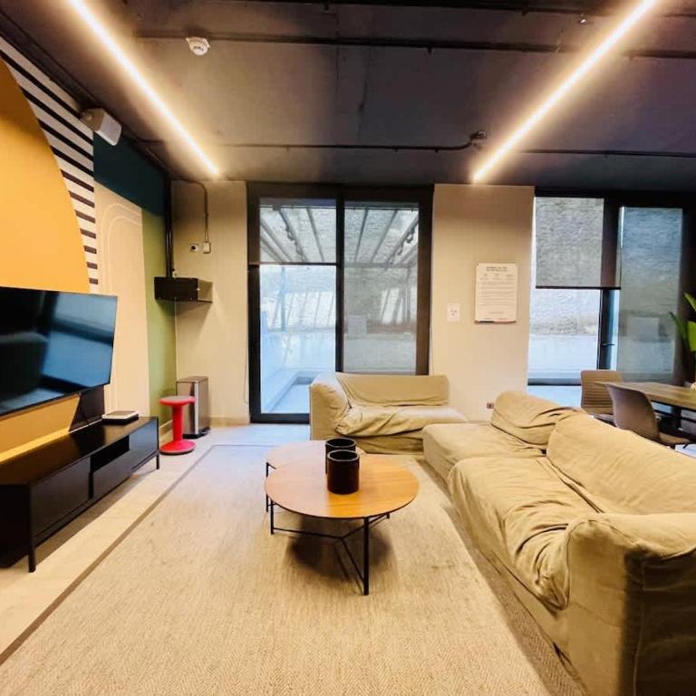 BUHO - Studio Morande - Cowork Laundry Pool Wifi - Apartment - 32