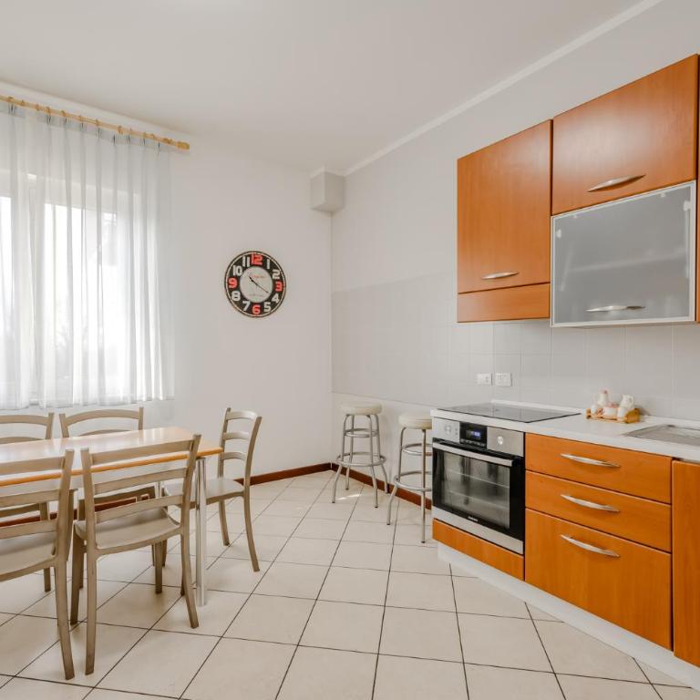 Hotel Nuova Barcaccia - Appartamento con 2 Camere da Letto - 1