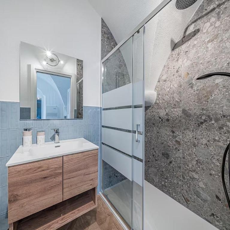 Borgo castello - trekking point - 8 min Sea - AC - One-Bedroom Apartment - 11