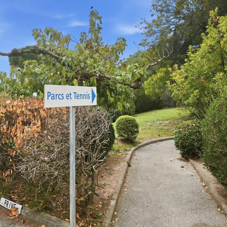 T2 St Raphael Idéal pour vos vacances - Apartment mit 1 Schlafzimmer - 12