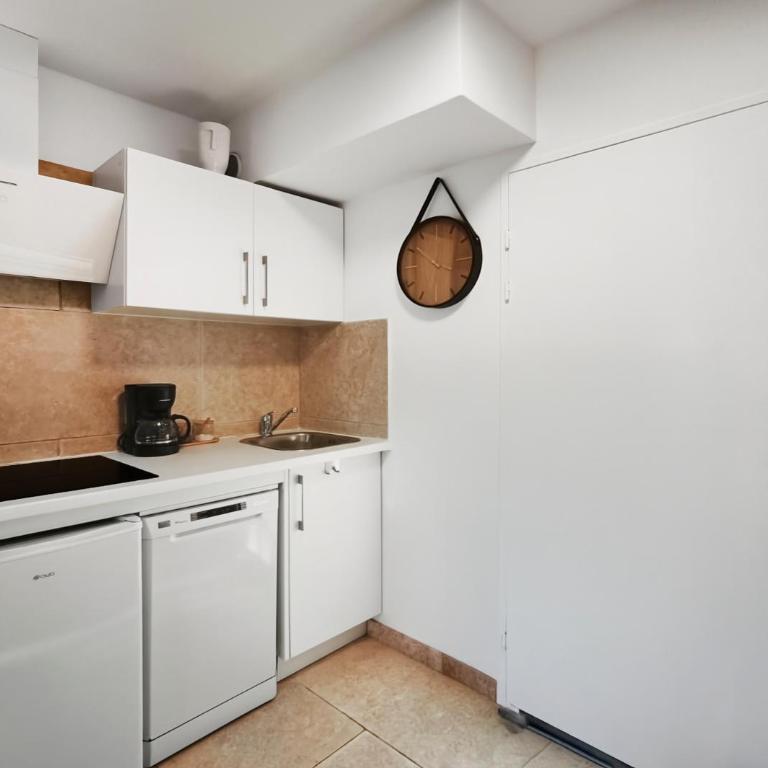 T2 St Raphael Idéal pour vos vacances - Apartment mit 1 Schlafzimmer - 4