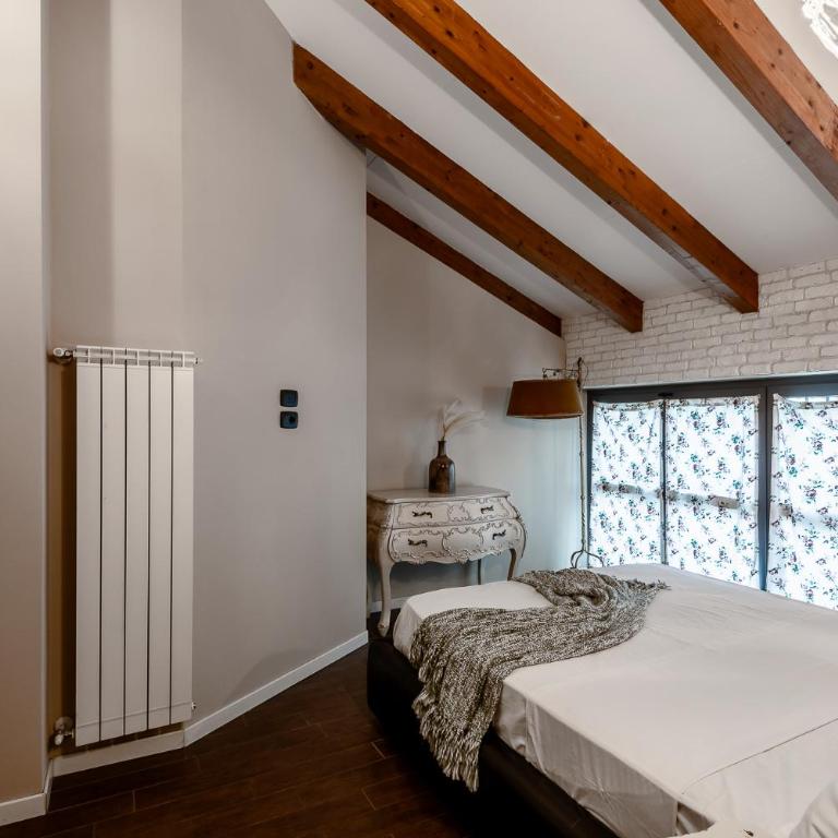StayEasy Meucci - 2-Level apt with garden and box - Appartamento con 2 Camere da Letto e Vista Giardino - 15