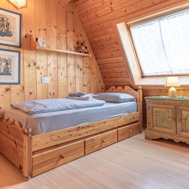Private Veranda - Tiroler Chalet - Near Ski Slopes & Dolomites - Apartment mit 3 Schlafzimmern - 8