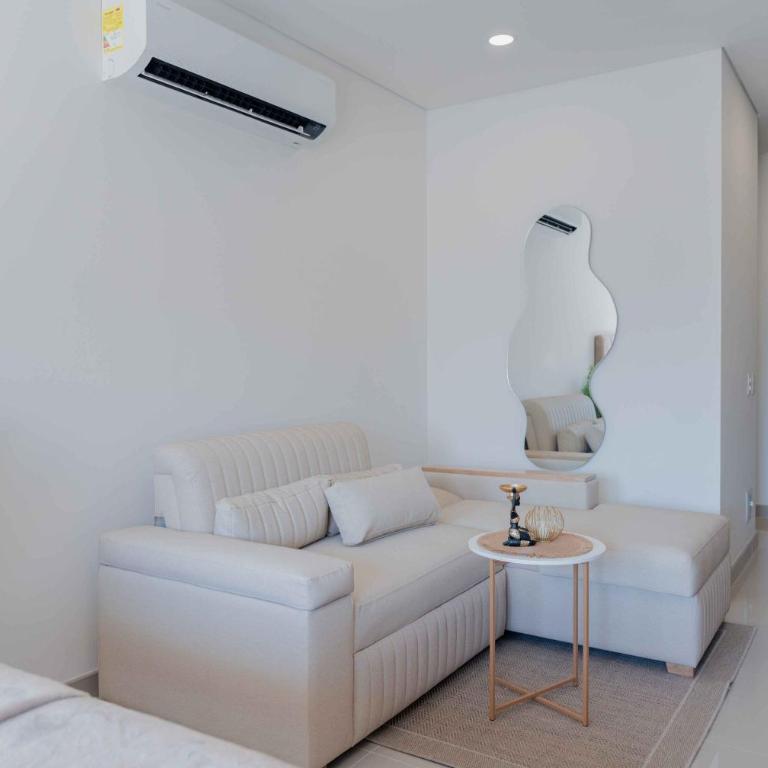 Apartamentos Luxury Reserva del Mar 2 - AR Rentals - Deluxe One-Bedroom Apartment with City View - 7