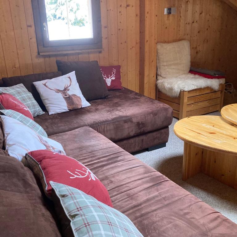 Chalet with stunning views, ideally located, deer nearby, ideal for families, not suitable for groups - Chalet mit 3 Schlafzimmern - 11