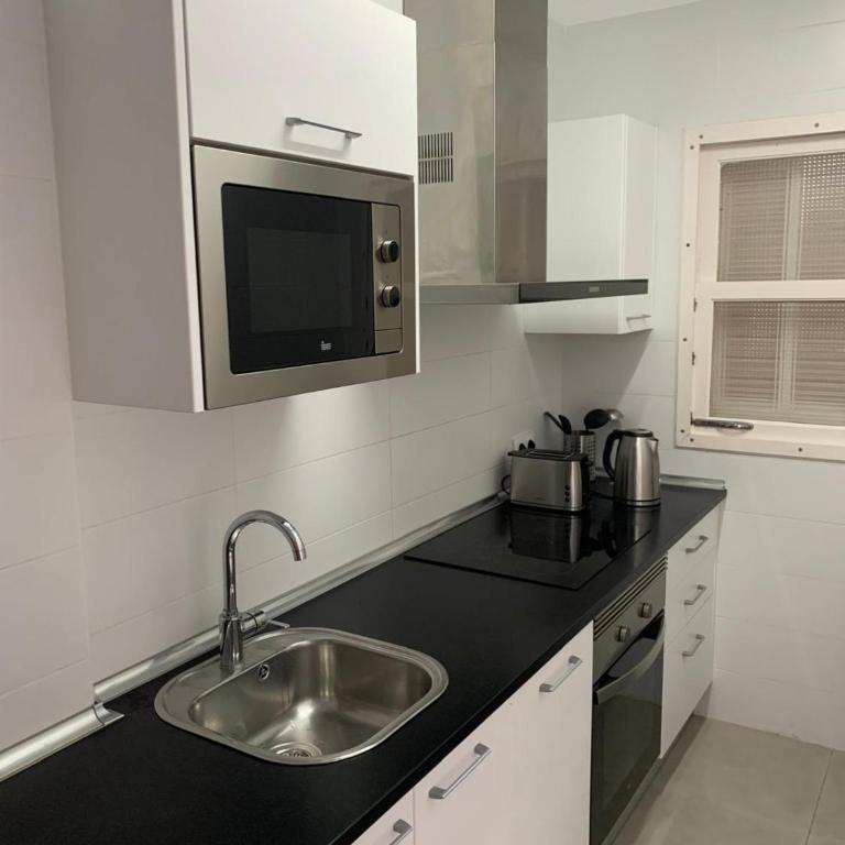 Sea View Escape in Port d'Alcudia max 4 Guests - Apartamento de 3 dormitorios con vistas al mar - 9