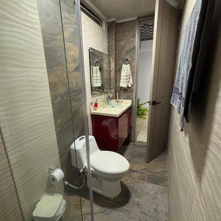 Acogedora y lujosa casa a las afueras con agua - Two-Bedroom House - 27