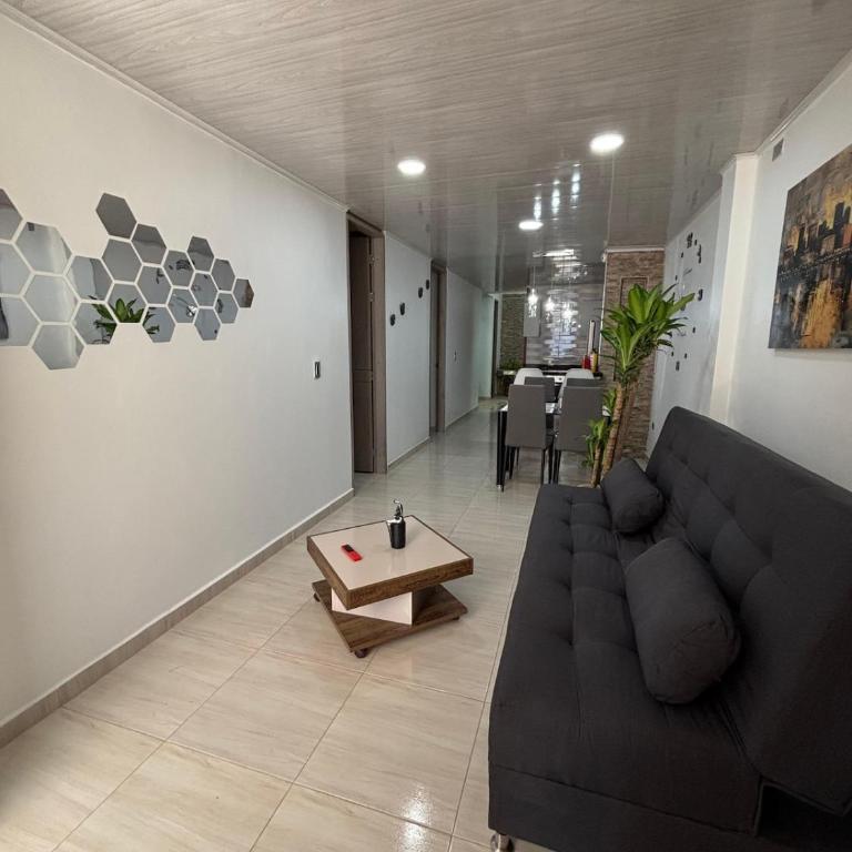 Acogedora y lujosa casa a las afueras con agua - Two-Bedroom House - 38