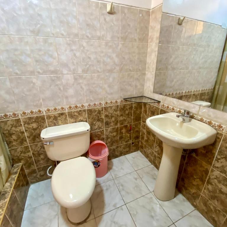 Nayras Puno Hotel - Triple Room with Private Bathroom - 8