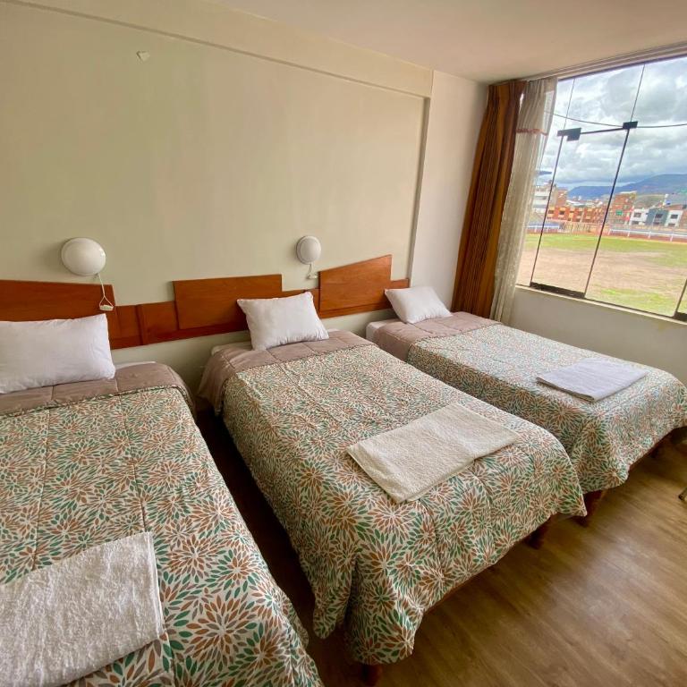 Nayras Puno Hotel - Triple Room with Private Bathroom - 4