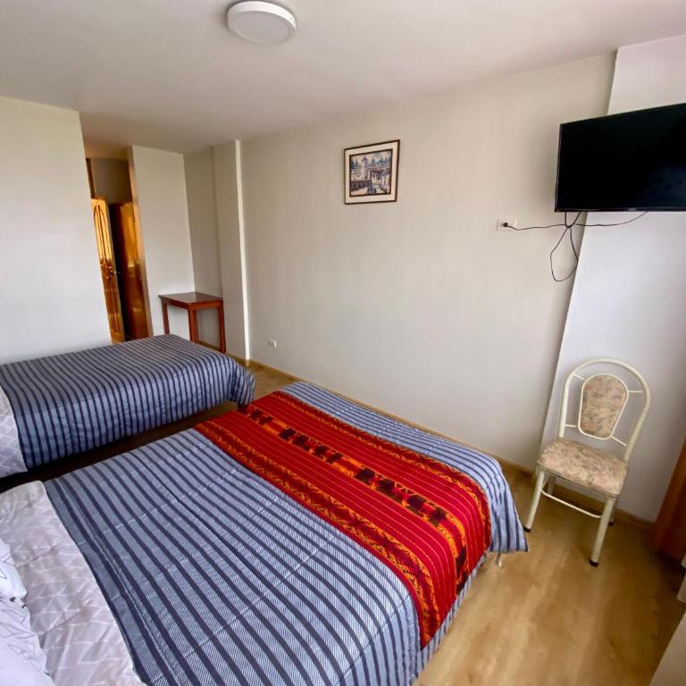 Nayras Puno Hotel - Triple Room with Private Bathroom - 1