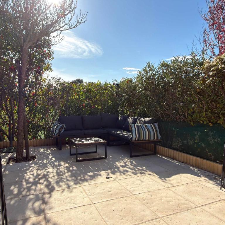 Clos Fontaine House with garden pool - Vacation Home - 9