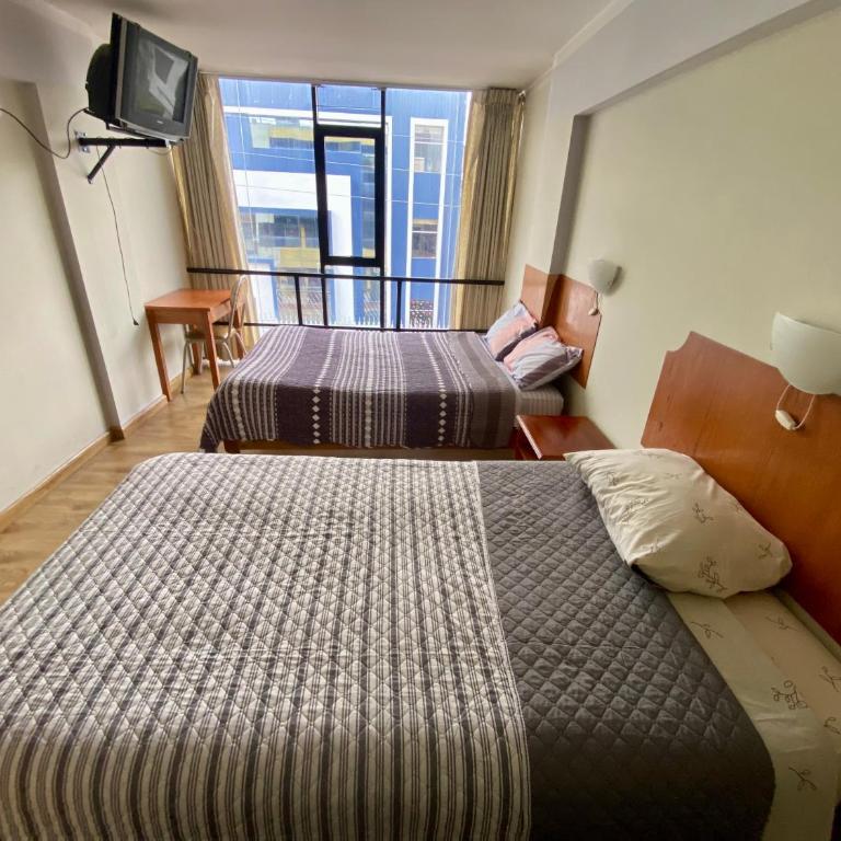 Nayras Puno Hotel - Basic Triple Room - 2
