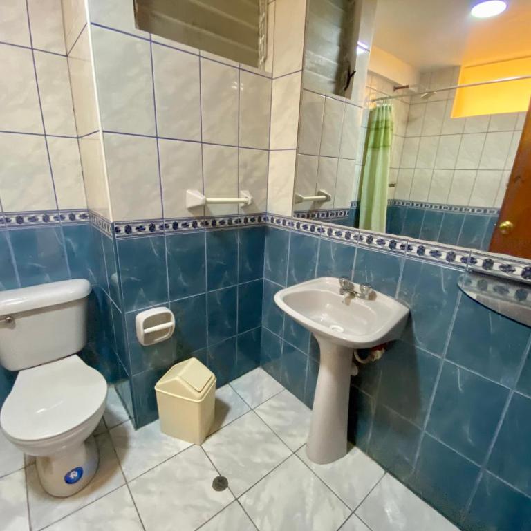 Nayras Puno Hotel - Twin Room with Private Bathroom - 7