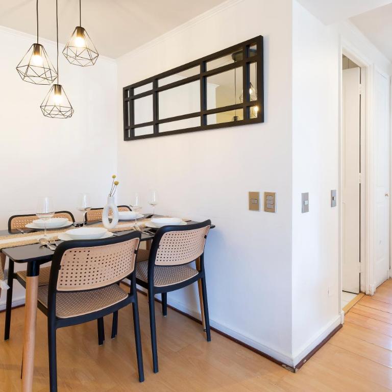 Dpto a pasos del Costanera center con aire acondicionado en Barrio el Golf - Two-Bedroom Apartment - 44
