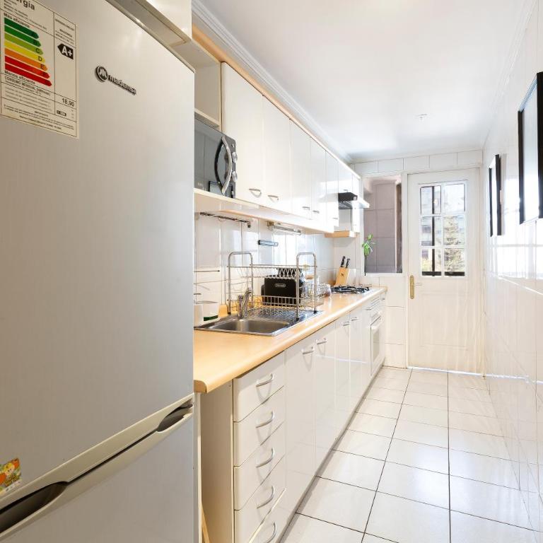 Dpto a pasos del Costanera center con aire acondicionado en Barrio el Golf - Two-Bedroom Apartment - 22