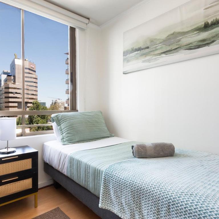 Dpto a pasos del Costanera center con aire acondicionado en Barrio el Golf - Two-Bedroom Apartment - 32