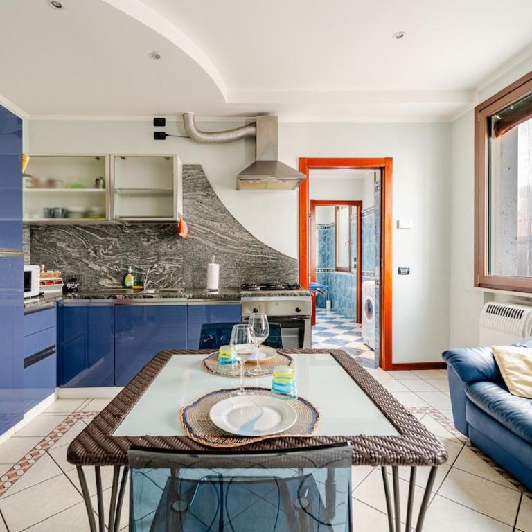Nido Estense ad un respiro dal Castello - One-Bedroom Apartment - 5