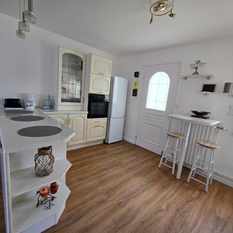 Maison entierement rénovée Le Mans - Casa con 2 Camere da Letto - 3