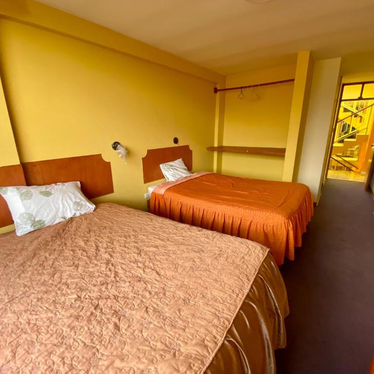 Nayras Puno Hotel - Triple Room with Private Bathroom - 2