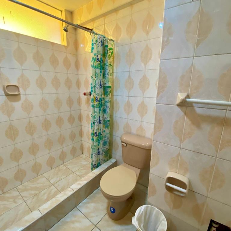 Nayras Puno Hotel - Triple Room with Private Bathroom - 1