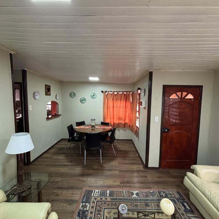House in Termas de Chillán, 10 people, Quincho - Four-Bedroom House - 9