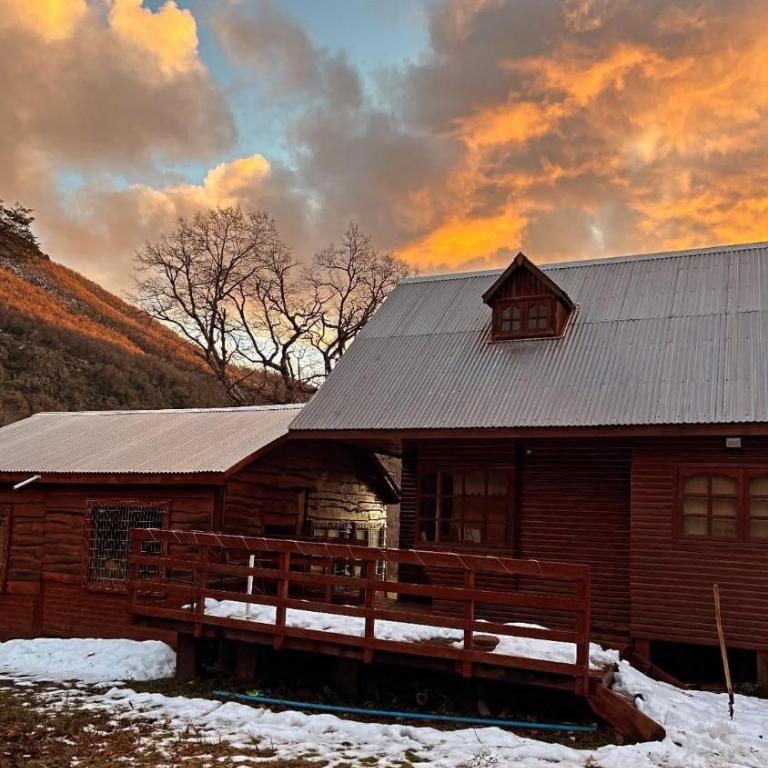 House in Termas de Chillán, 10 people, Quincho - Four-Bedroom House - 13