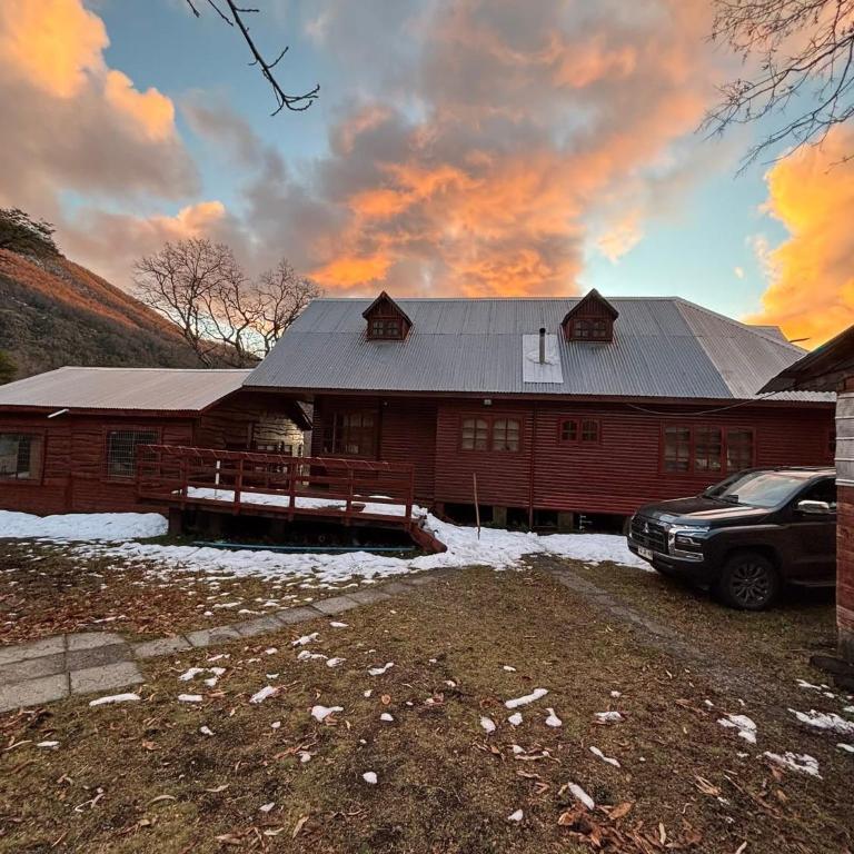 House in Termas de Chillán, 10 people, Quincho - Four-Bedroom House - 20