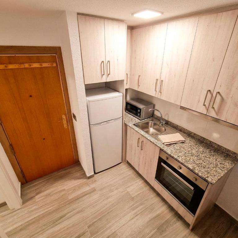 Apartalux Narcea - Apartamento de 2 dormitorios - 32