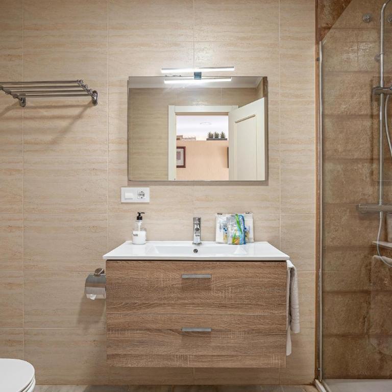Pinomar, estupendo apartamento en primera línea de playa - Apartamento - 39