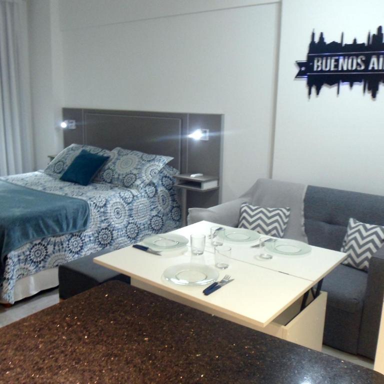 Dzain 1 - PISCINA -Gym- Cochera - Parrilla- Playromm- cercania Garrahan, favaloro, Britanico - Apartamento de 1 dormitorio - 2