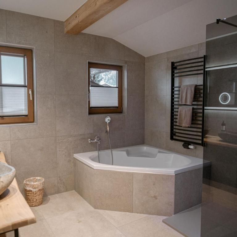BRUGGER ChaletDorf - Premium Chalet - 5