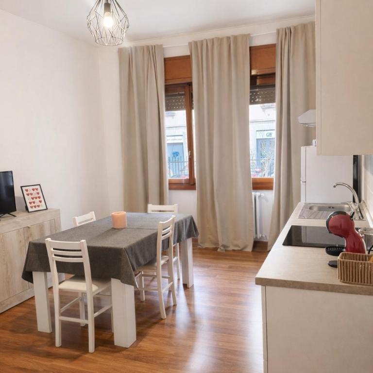 Appartamento Quartiere Isola - Appartamento con 2 Camere da Letto - 1