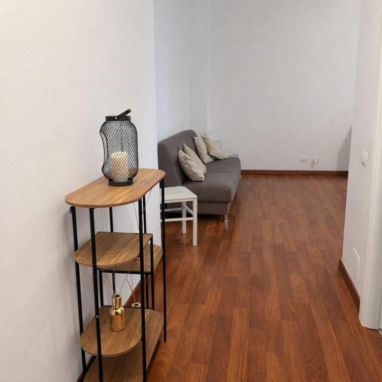 Appartamento Quartiere Isola - Appartamento con 2 Camere da Letto - 4