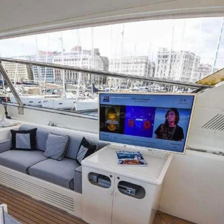 Private Yacht Monaco - Mobile Home - 4
