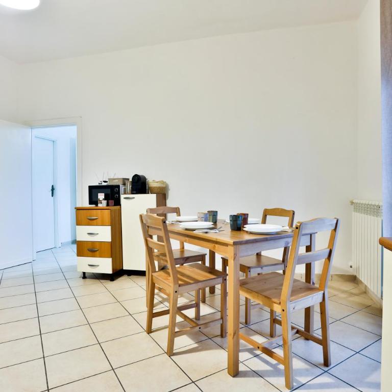 Hospital-ity pochi passi da PinetaGrande e Napoli - Appartamento con 2 Camere da Letto - 9