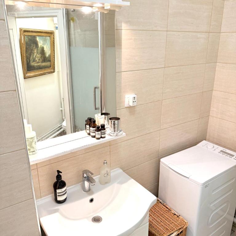 Central Artistic Appartement - Paris 2e - One-Bedroom Apartment - 7