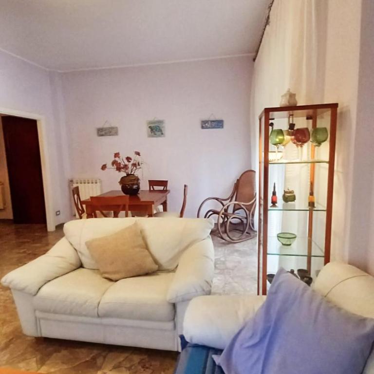 Al Centro - Gaeta - Appartamento con 2 Camere da Letto - 3