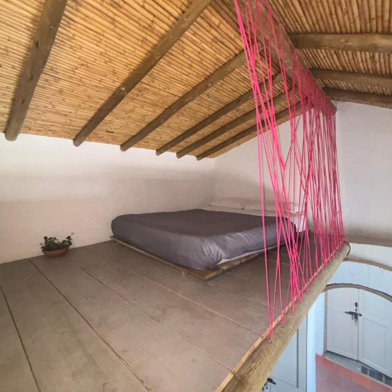 Hostal Casa Tyba - Double Room with Private Bathroom - 11