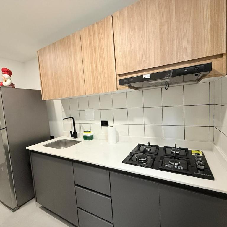 New studio, exceptional location with parking - Apartamento de 1 dormitorio - 16