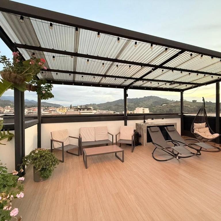New studio, exceptional location with parking - Apartamento de 1 dormitorio - 42