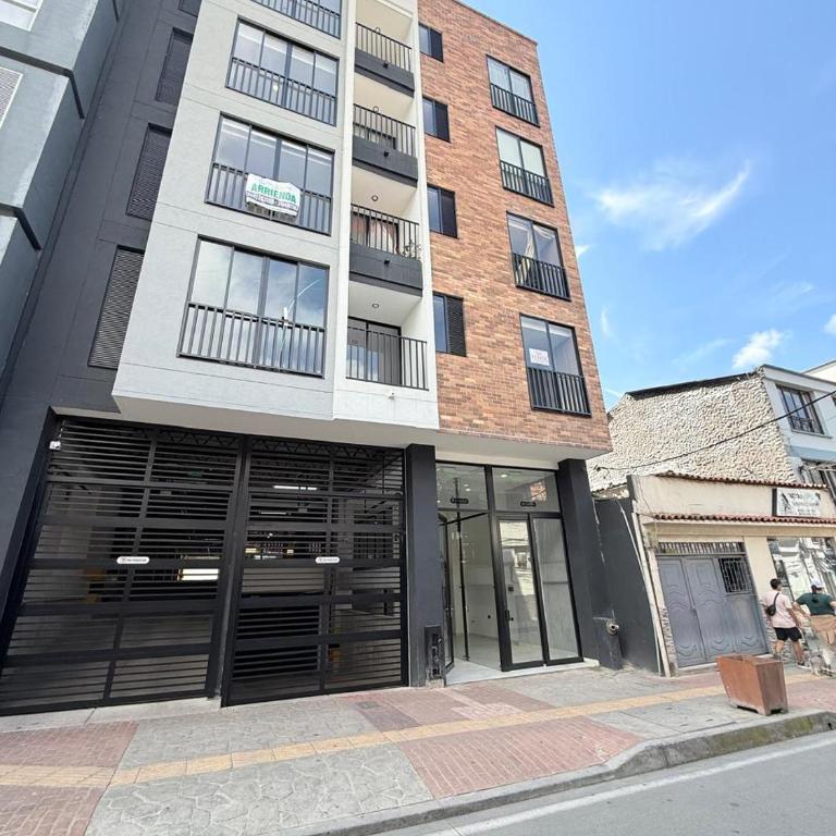 New studio, exceptional location with parking - Apartamento de 1 dormitorio - 6